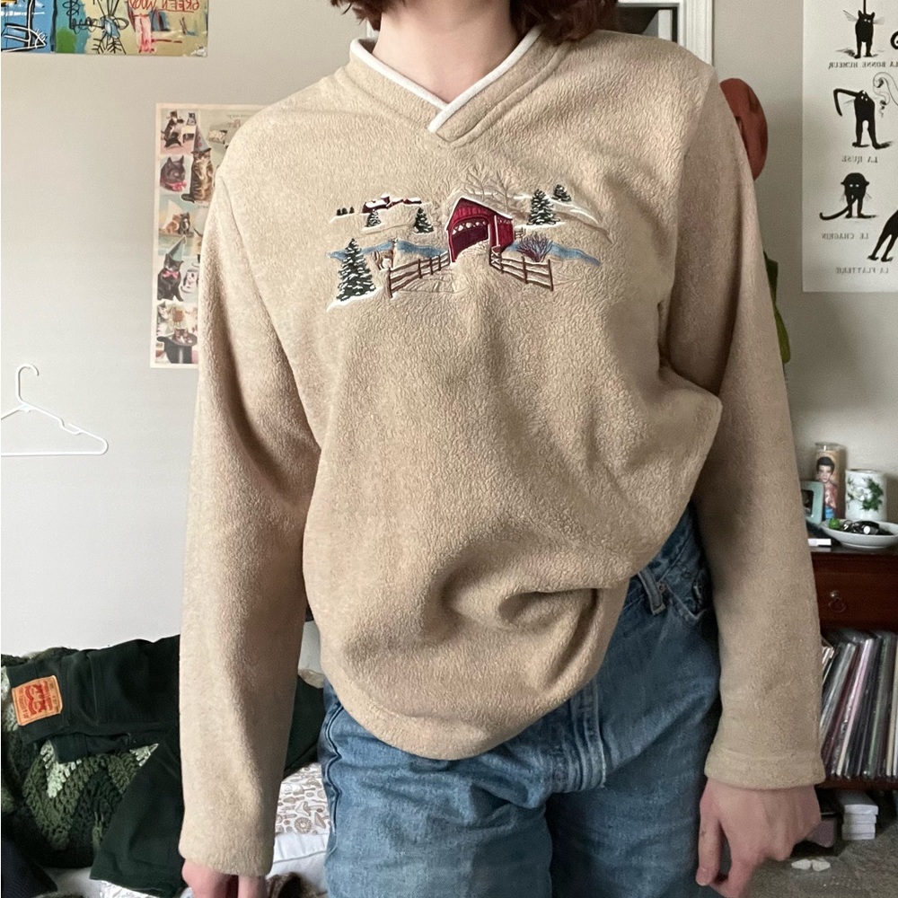 XL sweater with snowy house depicted. Craft and Borrow brand. Like new, comfy.